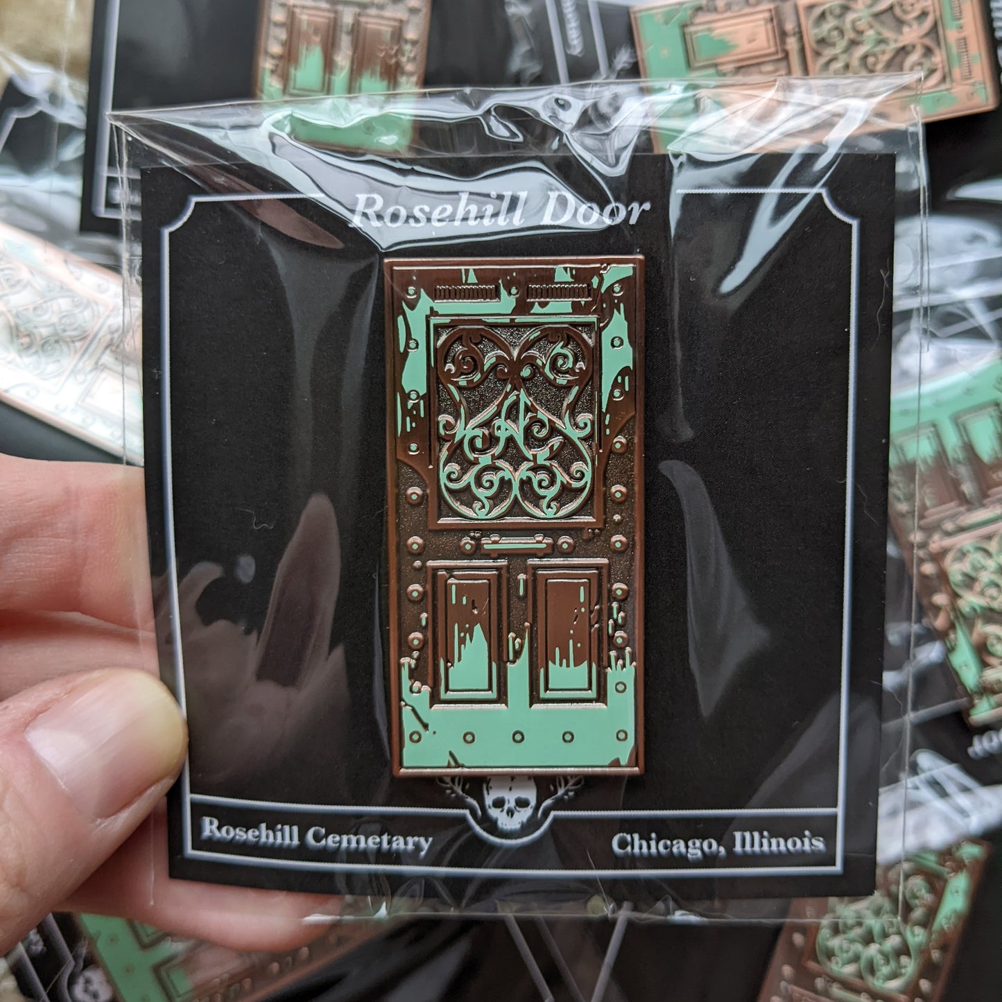 ROSEHILL DOOR - Graveyard Statue Pins